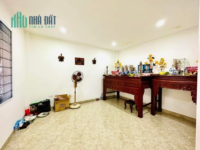 NHÀ TRƯƠNG ĐỊNH 38m2- 6T Ô TÔ 20M Ở LUÔN SỔ ĐỎ GIÁ CHỈ 3T TỶ 35