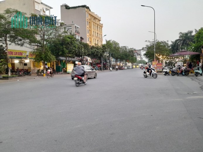 BÁN NHÀ MẶT PHỐ NGUYỄN TRÃI, THANH XUÂN, KD, Ô TÔ, 188M x 3 T, GIÁ 30 TỶ