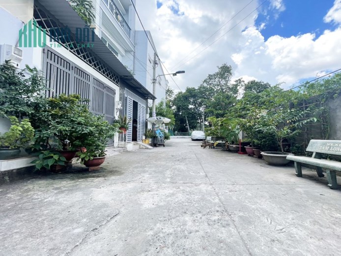 HXH TRÁNH 1/ NGAY HÀ HUY GIÁP, THẠNH LỘC QUẬN 12, 60M2, 2 TẦNG, 3 PN, NHÀ MỚI Ở NGAY.