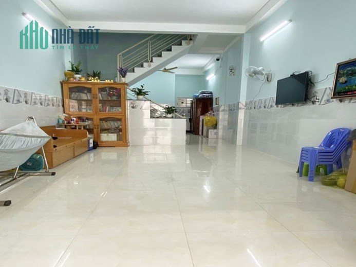 HXH TRÁNH 1/ NGAY HÀ HUY GIÁP, THẠNH LỘC QUẬN 12, 60M2, 2 TẦNG, 3 PN, NHÀ MỚI Ở NGAY.