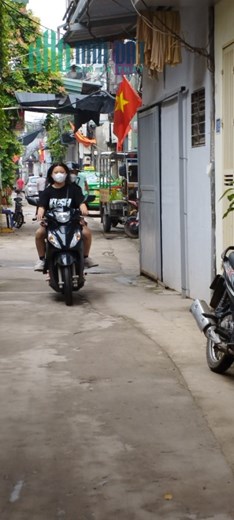 SỐC - Nhà mới 2 tầng - 2 ngủ 2 vệ sinh, gần 70 m2 gần sát Hồ Tây, Full đồ điều hòa nóng lạnh chỉ