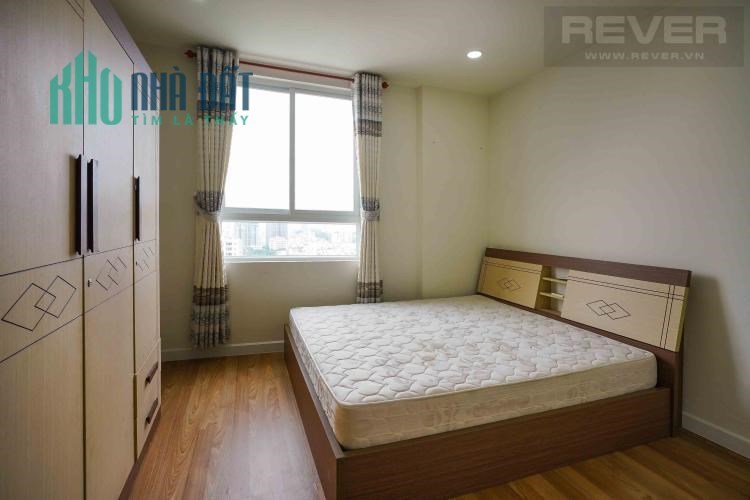 Bán rẻ CHCC Grand Riverside 2 phòng ngủ full nội thất Bến Vân Đồn TP.HCM