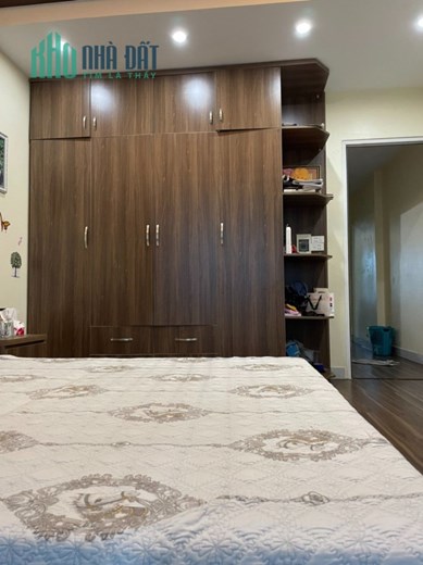 Cho thuê nhà 3 tầng tại Liên Bảo ( cạnh Kết Hiền ) Giá : 11tr/ tháng.Liên hệ: 0986.454.393