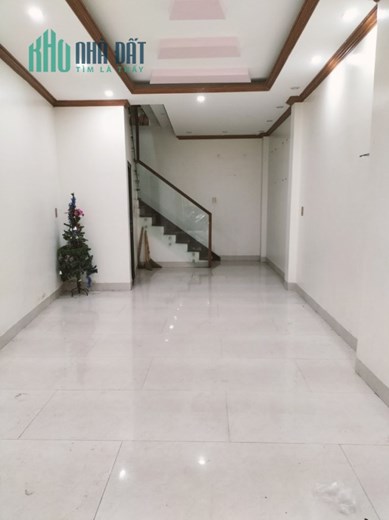 Bán nhà Thái Hà 38m2 x 5 tầng, mt 4m, 2 thoáng, ngõ thông, 3 gác đỗ cửa, 5,2 tỷ