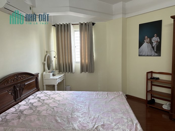 Chính chủ cần bán căn góc cao ốc H3 Hoàng Diệu,Phường 6, Quận 4: