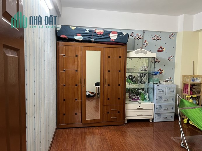 Chính chủ cần bán căn góc cao ốc H3 Hoàng Diệu,Phường 6, Quận 4: