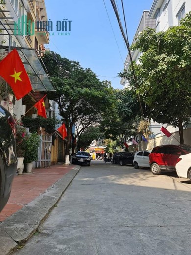 Phân Lô Cầu Giấy 102m, 7 tầng, mt 5m, vỉa hè thang máy, thoáng trước sau, chỉ 25.5 tỷ