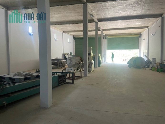 Chính chủ bán gấp 1293m2 lô góc hai mặt tiền có sẵn kho xưởng tại Minh Phú Sóc Sơn đường container