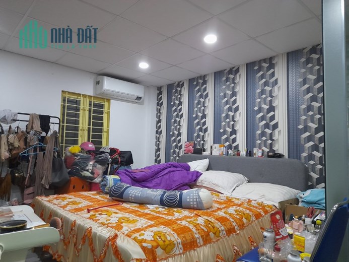 Bán gấp nhà Sư Vạn Hạnh Q5 - 20m² - 3 Tầng - 2pn - Chỉ 2.8 tỷ