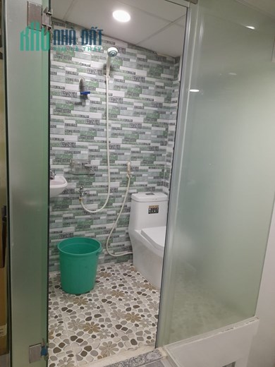 Bán gấp nhà Sư Vạn Hạnh Q5 - 20m² - 3 Tầng - 2pn - Chỉ 2.8 tỷ