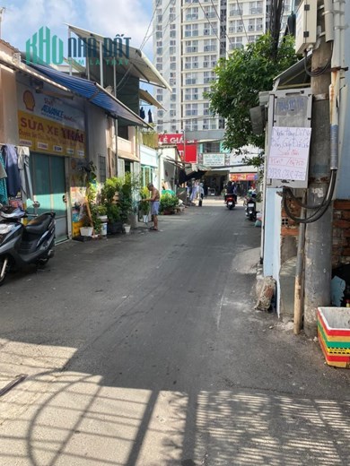NHÀ MẶT TIỀN ĐƯỜNG - LÔ GÓC - CẤP 4 TIỆN XÂY MỚI
