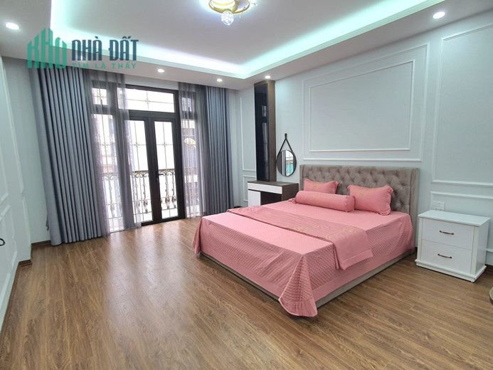 Cần Bán Nhà Phương Mai Đống Đa Trước Nhà Vỉa Hè Ô Tô Tránh Kinh Doanh Xây 6 Tầng Thang Máy.