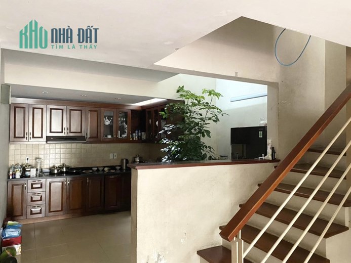 DỊCH VỌNG HẬU 52M2 X 5T – GẦN PHỐ - 2 THOÁNG – AN SINH TUYỆT ĐỈNH 6.5 TỶ