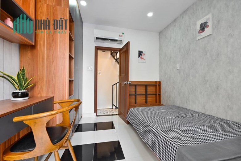 NHÀ 3 TẦNG FULL NỘI THẤT LÊ ĐỨC THỌ, DTSD 45M2 SÁT HẺM XE HƠI, LÔ GÓC THOÁNG MÁT