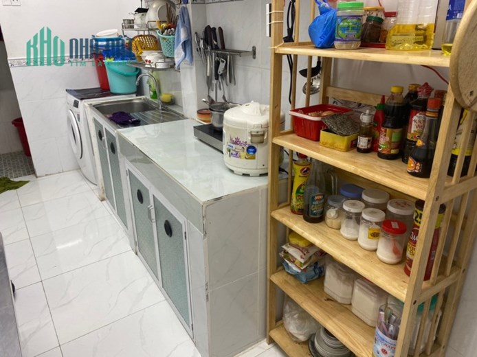 Nhà 2 tầng 42m2, mát mẻ, hẻm ô tô Thống Nhất GV. CHỉ 3.1 tỷ TL