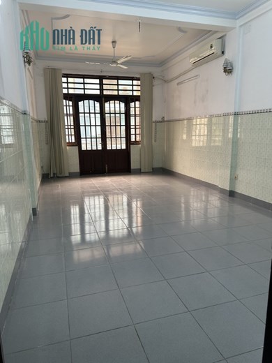 Cho thuê nhà nguyên căn chính chủ số 23 Trương Văn Bang Phường 2 Thành Phố Tân An