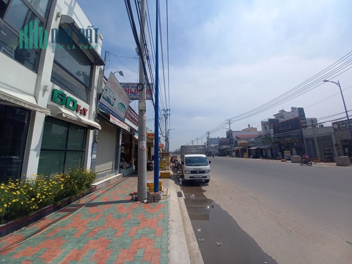 Mặt Tiền Đặng Thúc Vịnh, diện tích 1.500m2, full thổ cư, Hóc Môn