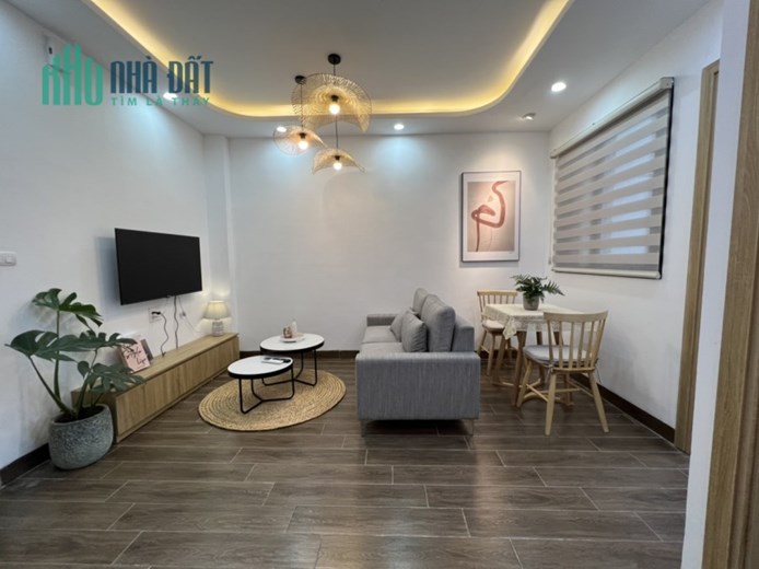 Chính chủ bán chung cư Lê Duẩn-gần công viên giá rẻ 1-3PN tách sổ hồng, oto đõ 50m
