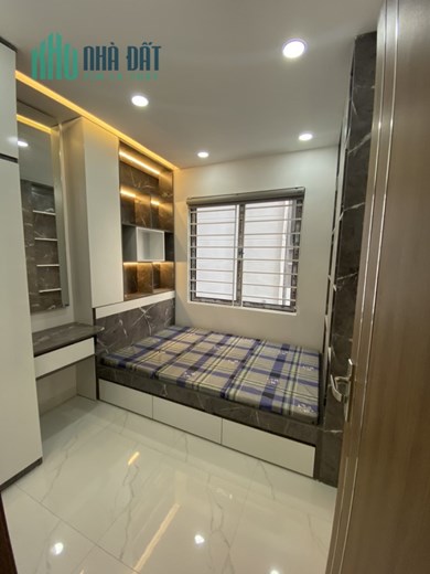 Chính chủ bán chung cư Lê Duẩn-gần công viên giá rẻ 1-3PN tách sổ hồng, oto đõ 50m