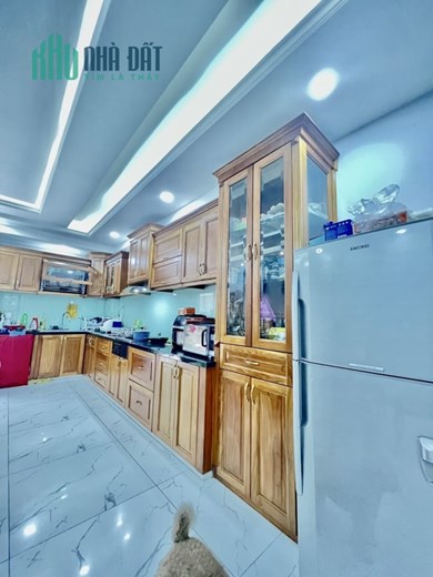 Bán Nhà Mặt Tiền Phường Tân Thành quận Tân Phú 4.3Mx19M chỉ 14ty.