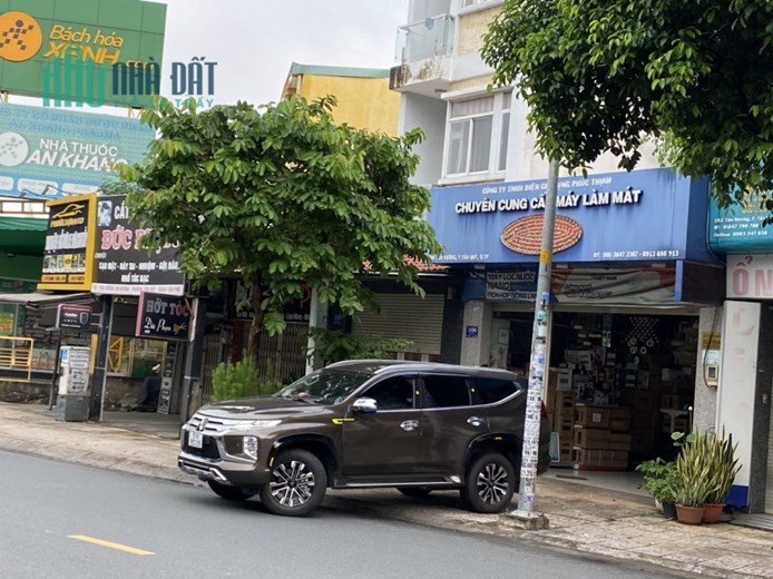 Cho Thuê Nhà Nguyên Căn 2 Mặt Tiền Đường Tân Hương, Phường Tân Quý, Quận Tân Phú - TP.HCM