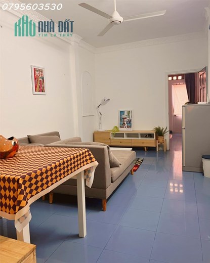Chính Chủ cho thuê chdv 1PN cực rộng ngay mặt tiền Trần Hưng Đạo Quận 1