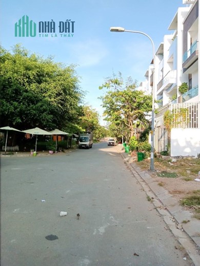 Nhà bán thô 4 Tầng KDC Đại Phúc (Green Viilas) Đường nội bộ dãy M1 - xã Bình Hưng- Bình Chánh