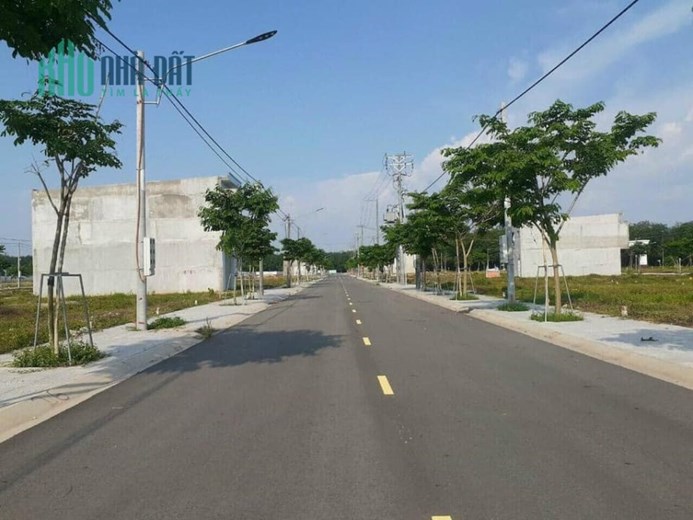 CHỦ NGỘP CẦN HỖ TRỢ BÁN NHANH LÔ ĐẤT SÁT TTHC BẾN CÁT, 680TR/100M2
