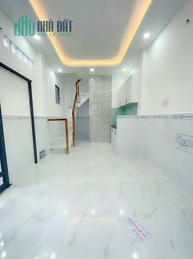 Cho thuê NNC hẻm ôtô Âu Dương Lân P3Q8. Giá 8 triệu