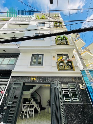 Bán Nhà Hoàng Hoa Thám Ngay Chợ Cây Quéo Nhỉnh 3 Tỷ Mới Đẹp