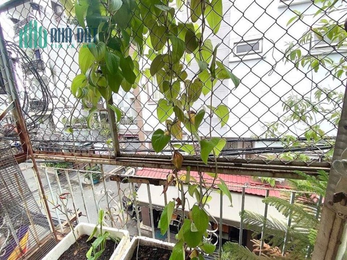 Bán Nhà Hoàng Hoa Thám Phú Nhuận 3 Tầng Hẻm Xe Hơi 4 Tỷ
