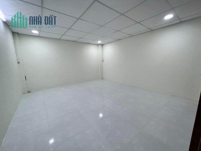 Bán nhà Trung Mỹ Tây, 4x13m, SHR không quy hoạch, nhỉnh 2 tỷ, chủ nợ bank gấp bán