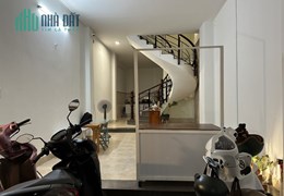 Cho Thuê Mặt Bằng Mới Hẻm Cụt Trung Tâm Phường Nguyễn Cư Trnh, Quận 1