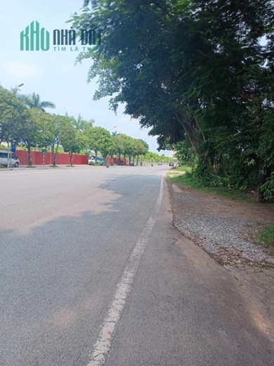 Gấp Gấp-Tiên Dương Đông Anh-Lô Góc 2 Mt-Ô Tô 7 Chỗ-75m²-MT 5,5/13m-Giá 3,4 tỷ