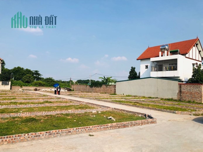 CHÍNH CHỦ PHÂN LÔ SỔ HỒNG MỚI Ở HƯƠNG ĐÌNH SÓC SƠN-CẠNH KCN CN2-3 CHỈ 100M