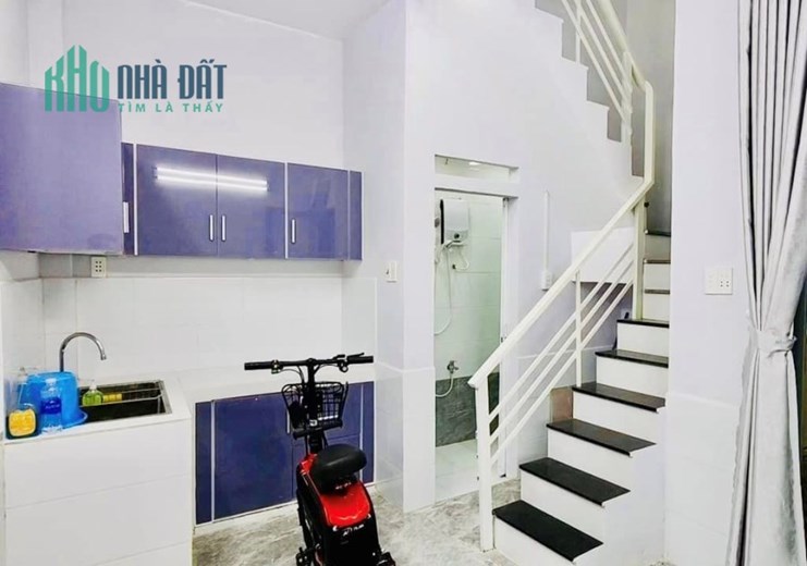 Bán nhà đẹp 3 tầng 2PN 3WC, SHR, Kinh Dương Vương, Bình Tân, chỉ 2.25 tỷ TL