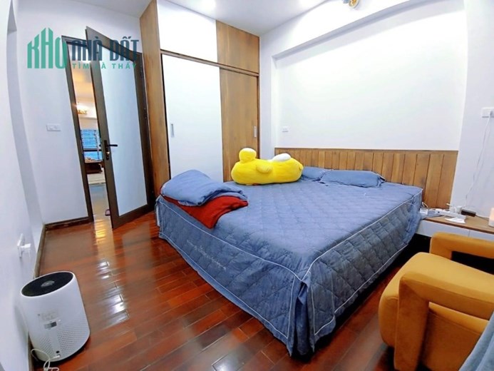 Bán nhà riêng Trần Thái Tông Cầu Giấy 48m2 giá 6 tỷ, mua bán nhà riêng Cầu Giấy