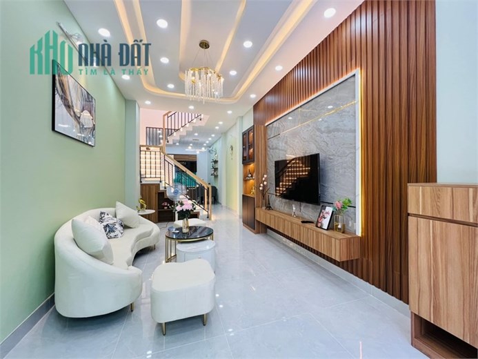 Nhà đẹp Nguyễn Tư Giản, P.12, Gò Vấp – 3 tầng, tặng Full nội thất, 5.75 tỷ