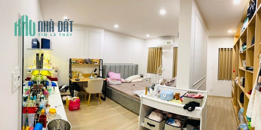 Bán Nhà Phan Đình Phùng, Phú Nhuận, 69m2, Ngang 5m mới tinh, 8.1tỷ TL