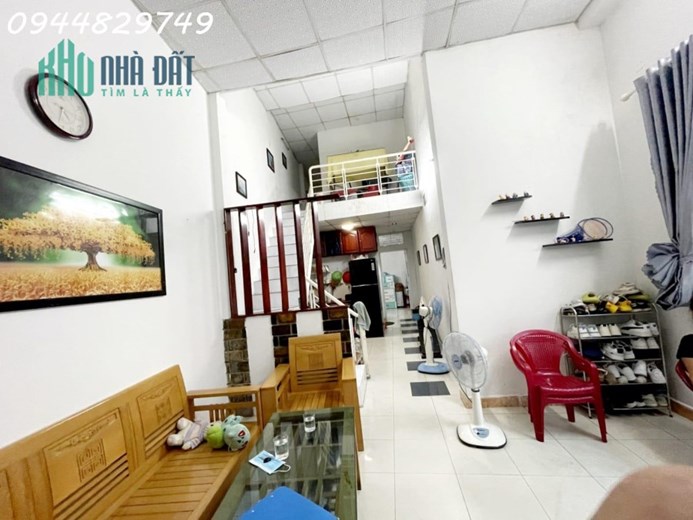 GIÁ 1Tỷ xx, NHÀ MÊ LỬNG KIỆT 2.5M TRẦN CAO VÂN- ĐÀ NẴNG, DT: 50M2 CÁCH MẶT TIỀN 30M