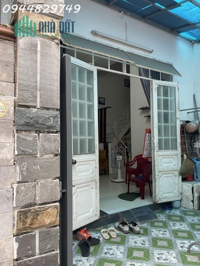 GIÁ 1Tỷ xx, NHÀ MÊ LỬNG KIỆT 2.5M TRẦN CAO VÂN- ĐÀ NẴNG, DT: 50M2 CÁCH MẶT TIỀN 30M