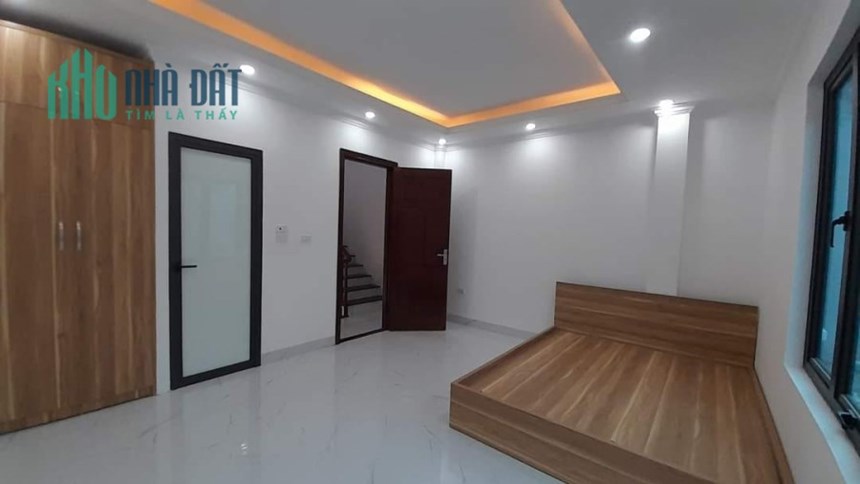 Nhà bán Thanh Bình, Mỗ Lao, Hà Đông, 30m2, 5 tầng, 4,6 m mặt tiền, giá nhỉnh hơn 3 tỷ.
