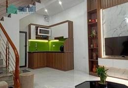 Bán nhà Nguyễn Cao, Hai Bà Trưng 25m, 4 Tầng nhà đẹp, ở luôn, giá chỉ hơn 3 tỷ.