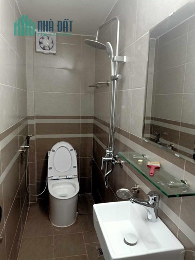 Bán nhà Nguyễn Cao, Hai Bà Trưng 25m, 4 Tầng nhà đẹp, ở luôn, giá chỉ hơn 3 tỷ.