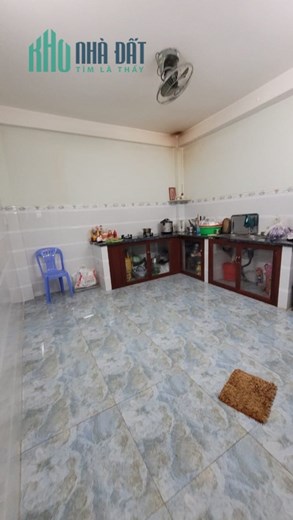 Bán nhà Dương Bá Trạc p1 Q8 5Tâng 80m2 Nhỉnh: 5 tỷ