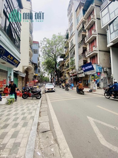 Bán Gấp Nhà Mặt Phố Yên Phụ (nhỏ), Tây Hồ. Diện tích 43/60m2 x 6 Tầng, Mặt Tiền 4.5m. Lô Góc 2 Mặt