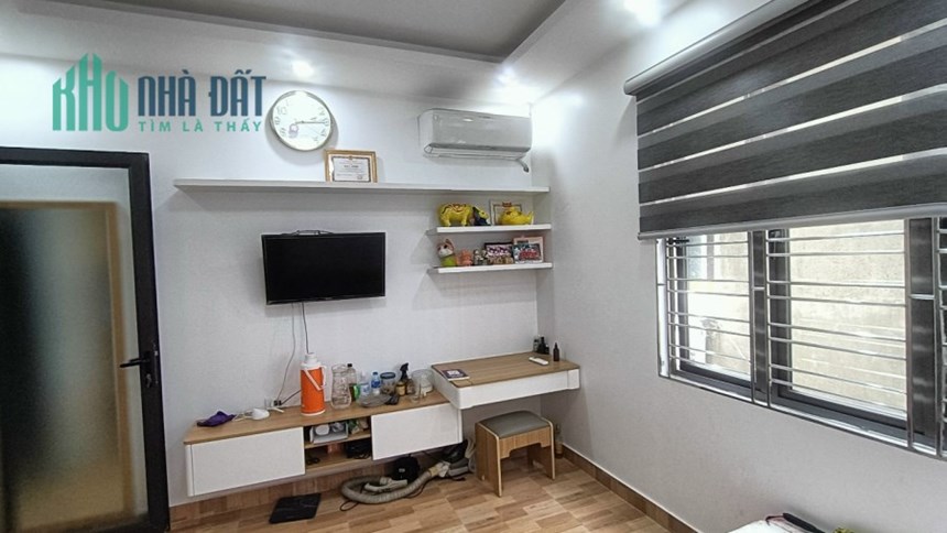 Bán nhà phố Nguyễn Bình 4 tầng 4 ngủ như mới GIÁ 3.1 tỉ ngõ nông gần Quán Nam