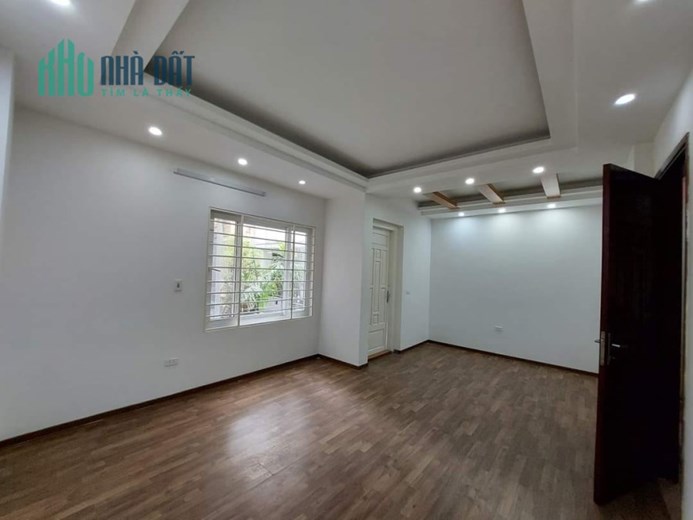 Bán nhà đường Tô Vĩnh Diện, lô góc, 5m ô tô tránh, DT 65m2, mặt tiền rộng chỉ 7.5 tỷ, Lh 0975666943