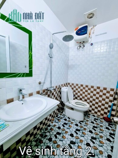 Bán nhà ngõ 96 Chợ Hàng 3 tầng 3 ngủ GIÁ 2.6 tỉ ngõ 1 ngoặt nông