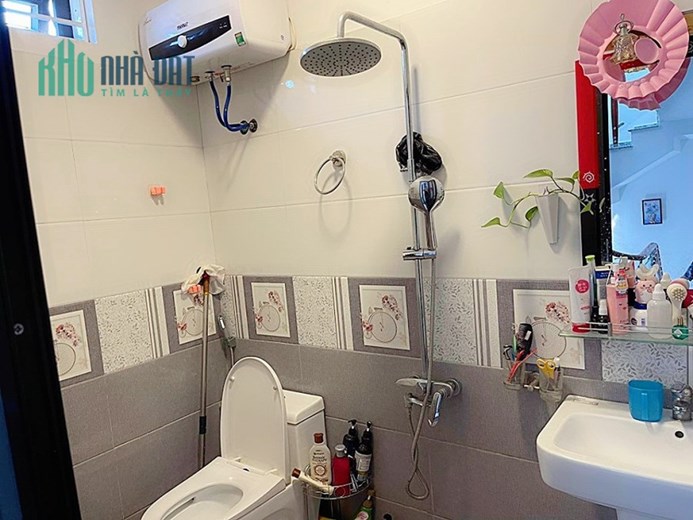 Bán nhà Ngô Gia Tự 54m 3 tầng ngõ nông, GIÁ 2.55 tỉ gần Chợ Đằng Lâm